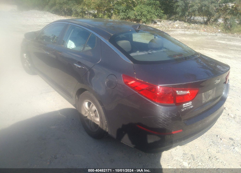 2015 KIA OPTIMA VIN: KNAGM4A78F5623512