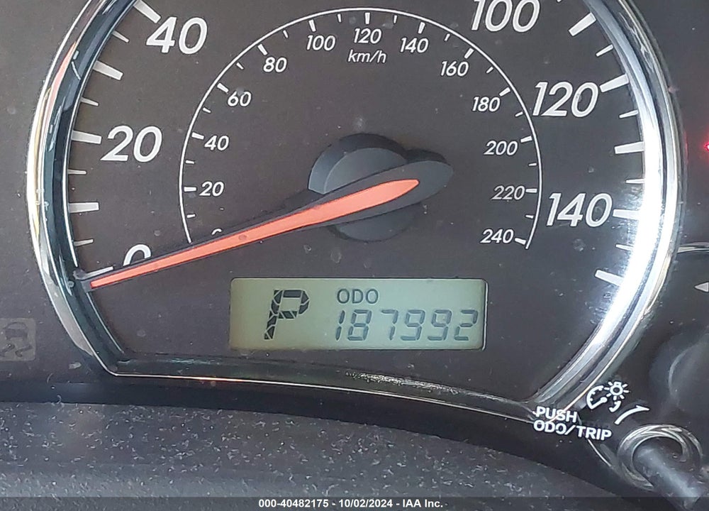 2011 TOYOTA COROLLA S VIN: 2T1BU4EE1BC742618