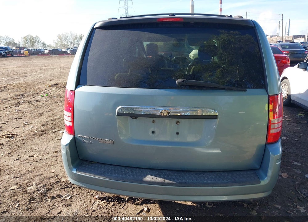 2008 CHRYSLER TOWN & COUNTRY TOURING VIN: 2A8HR54P18R744780