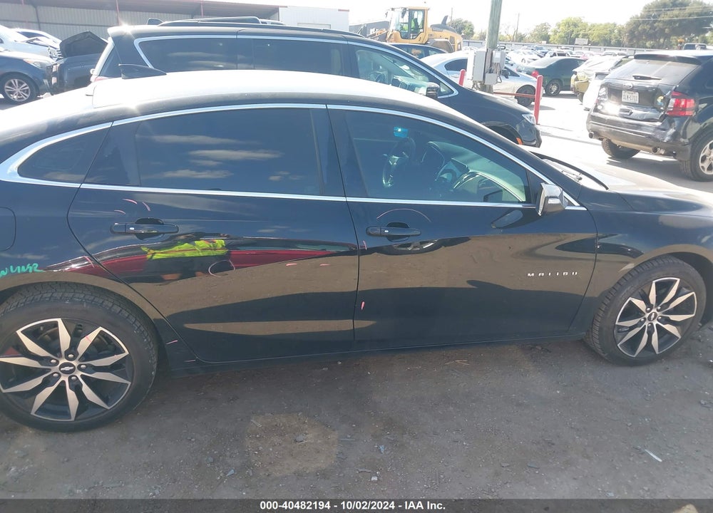 2018 CHEVROLET MALIBU LT VIN: 1G1ZD5ST9JF285787