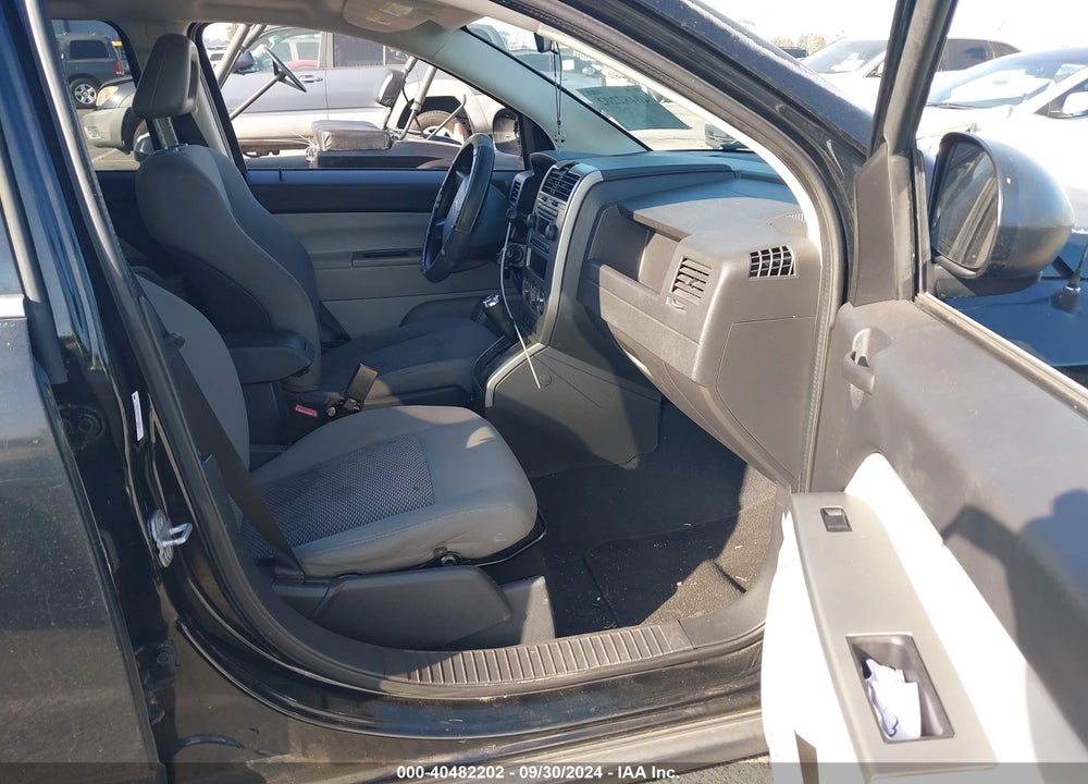 2007 JEEP COMPASS SPORT VIN: 1J8FT47W47D212219