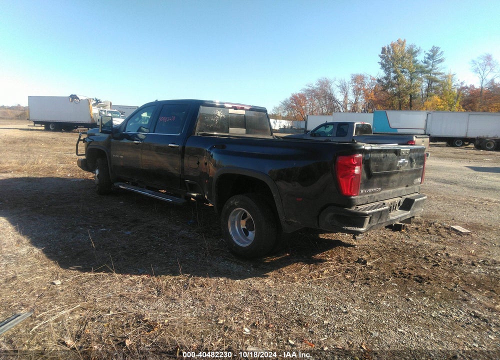 2022 CHEVROLET SILVERADO 3500HD 4WD  LONG BED HIGH COUNTRY VIN: 1GC4YVEY3NF311576