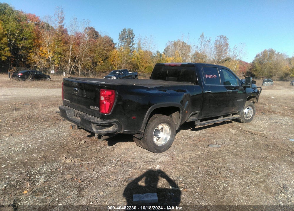 2022 CHEVROLET SILVERADO 3500HD 4WD  LONG BED HIGH COUNTRY VIN: 1GC4YVEY3NF311576
