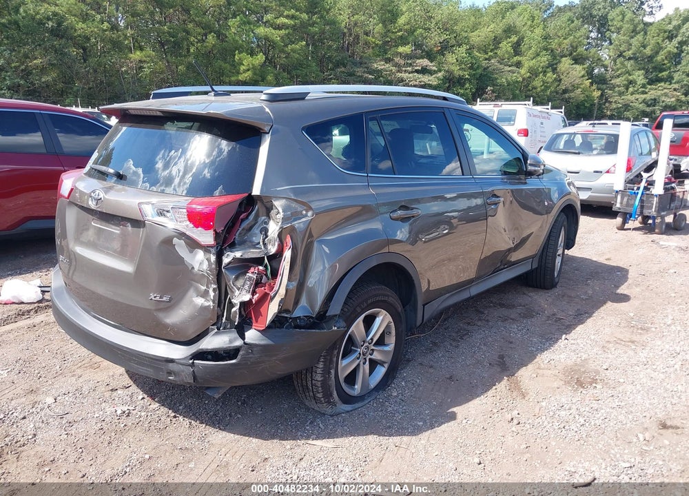 2015 TOYOTA RAV4 XLE VIN: 2T3WFREV6FW222919