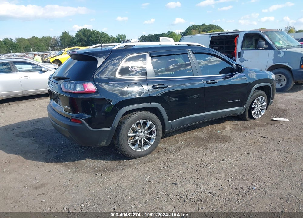 2019 JEEP CHEROKEE LATITUDE PLUS 4X4 VIN: 1C4PJMLB4KD199288