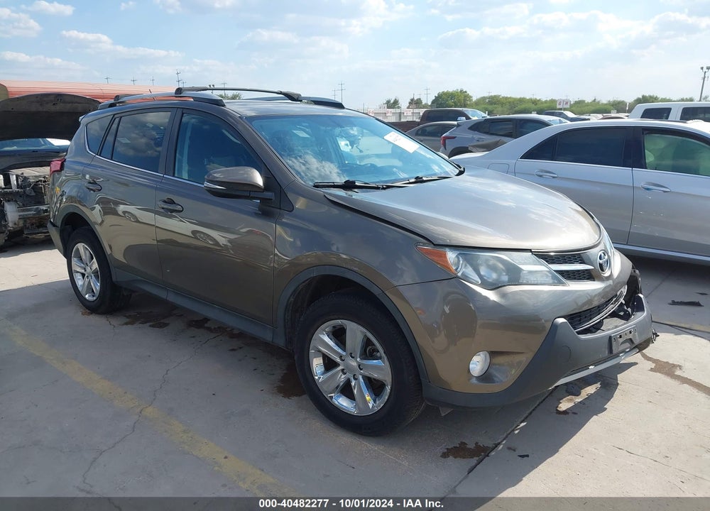 2014 TOYOTA RAV4 XLE VIN: 2T3WFREV1EW118322