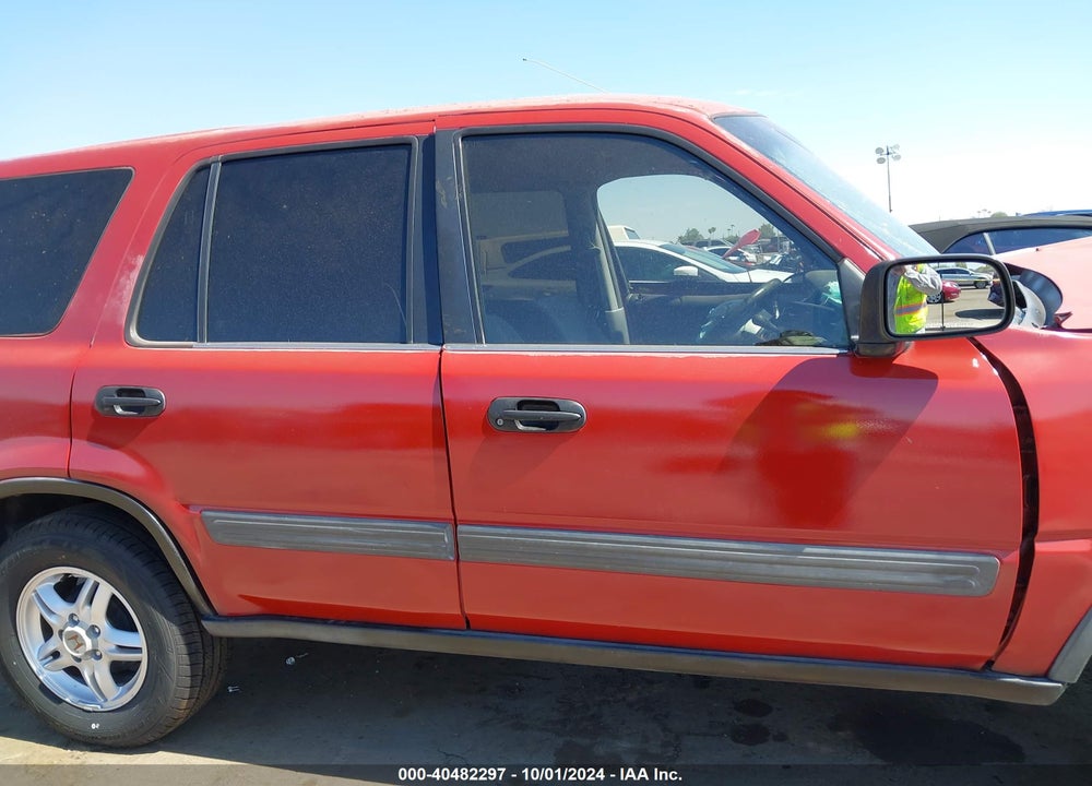 1997 HONDA CR-V VIN: JHLRD185XVC050768