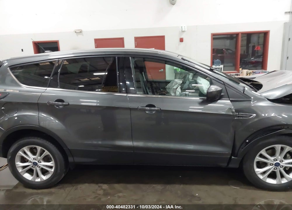 2017 FORD ESCAPE SE VIN: 1FMCU0GD4HUB52969