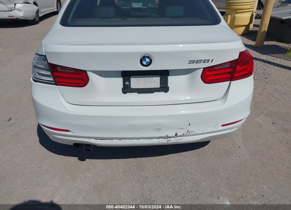 2013 BMW 328I VIN: WBA3C1G52DNN93300
