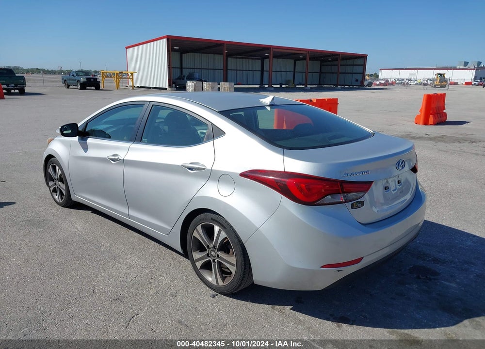 2015 HYUNDAI ELANTRA VIN: KMHDH4AH0FU358167