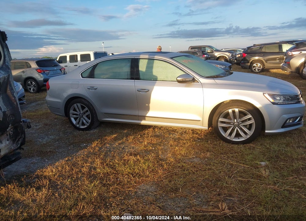 2017 VOLKSWAGEN PASSAT 1.8T SE VIN: 1VWGT7A34HC040712