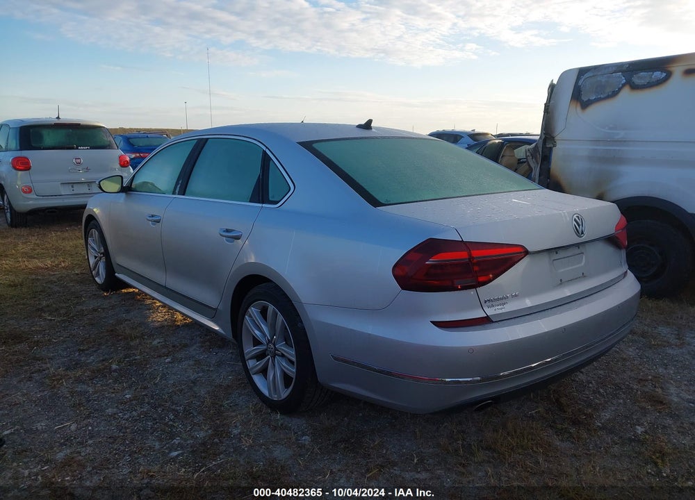 2017 VOLKSWAGEN PASSAT 1.8T SE VIN: 1VWGT7A34HC040712