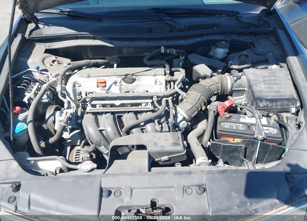 2009 HONDA ACCORD 2.4 LX-P VIN: 1HGCP26499A174575