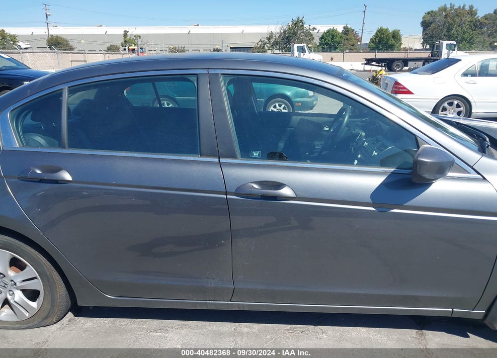 2009 HONDA ACCORD 2.4 LX-P VIN: 1HGCP26499A174575