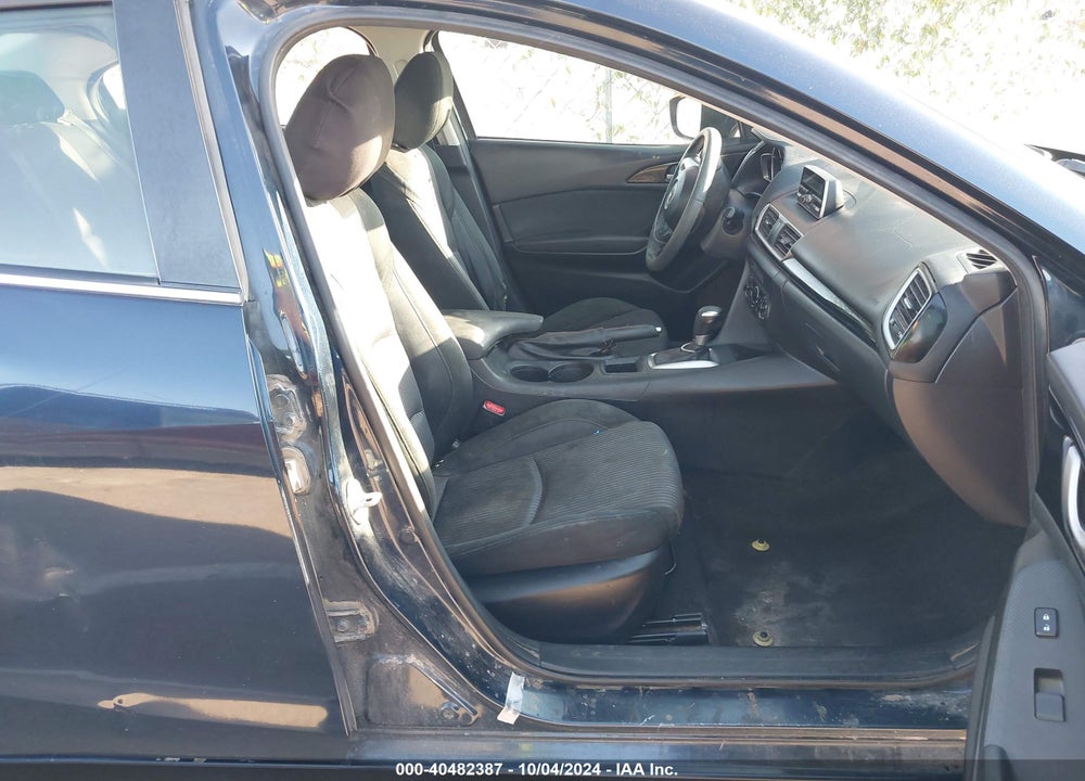 2014 MAZDA 3 I TOURING VIN: JM1BM1V78E1111308