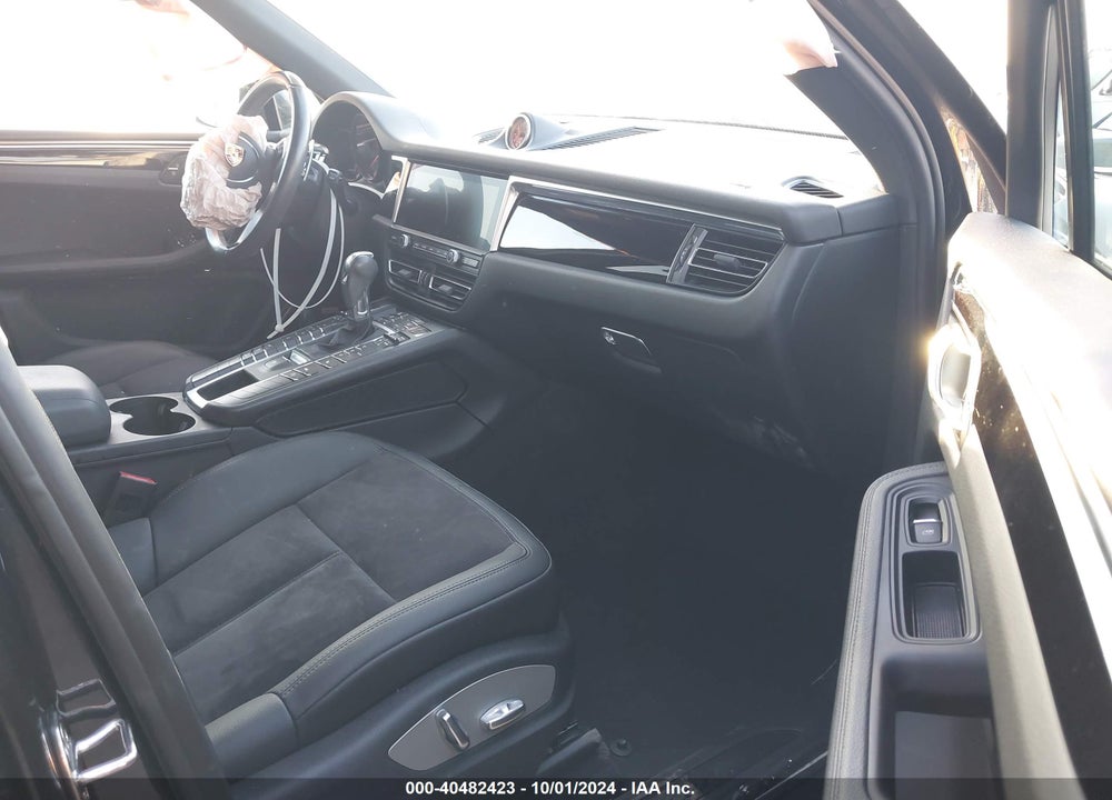 2021 PORSCHE MACAN VIN: WP1AA2A5XMLB12332