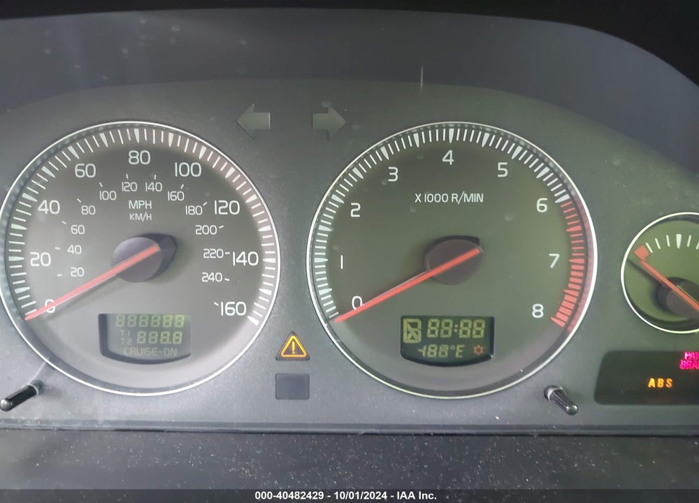 2005 VOLVO S60 2.5T VIN: YV1RS592352429190