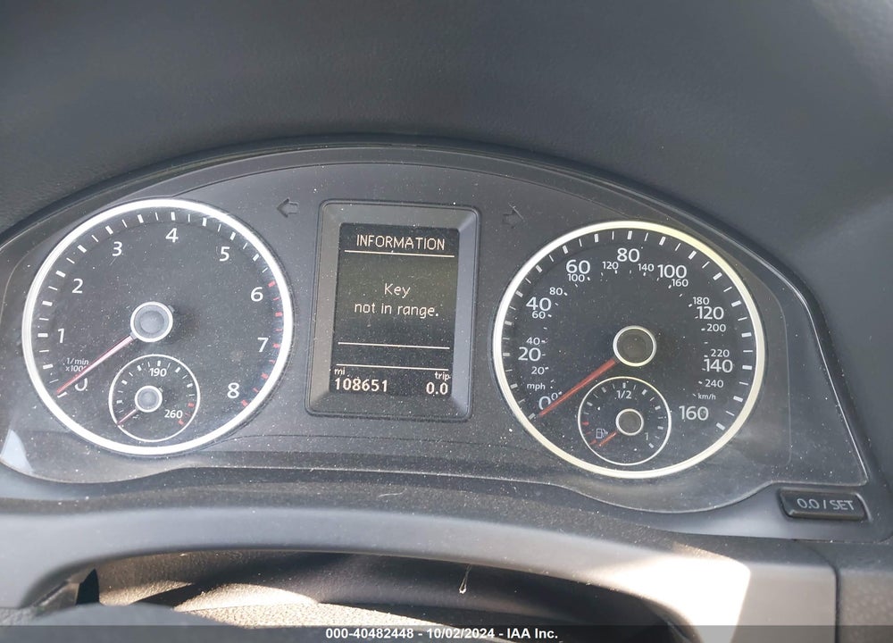 2016 VOLKSWAGEN TIGUAN S VIN: WVGAV7AX1GW581912