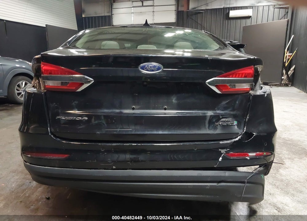 2019 FORD FUSION HYBRID SE VIN: 3FA6P0LU2KR204103