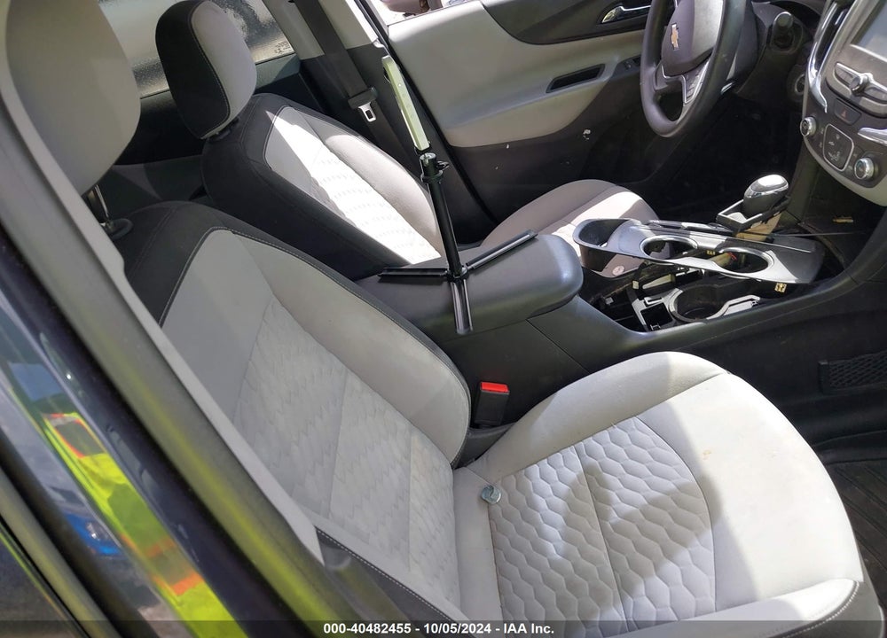 2018 CHEVROLET EQUINOX LS VIN: 3GNAXHEV6JS538576