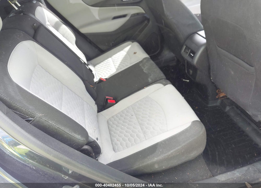 2018 CHEVROLET EQUINOX LS VIN: 3GNAXHEV6JS538576