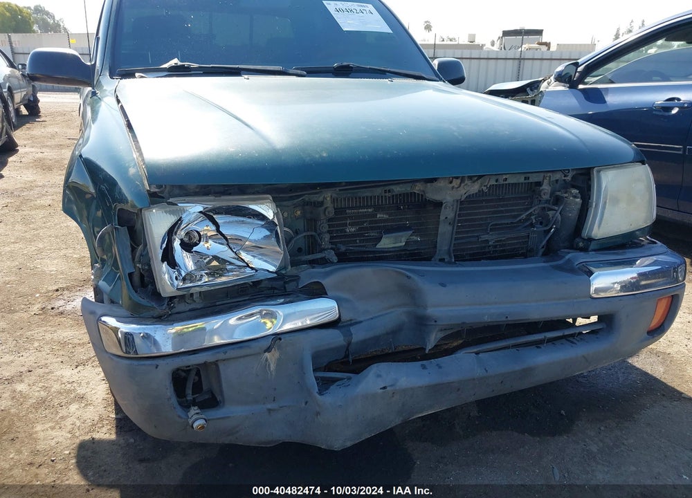 2000 TOYOTA TACOMA VIN: 4TAVL52N8YZ683183