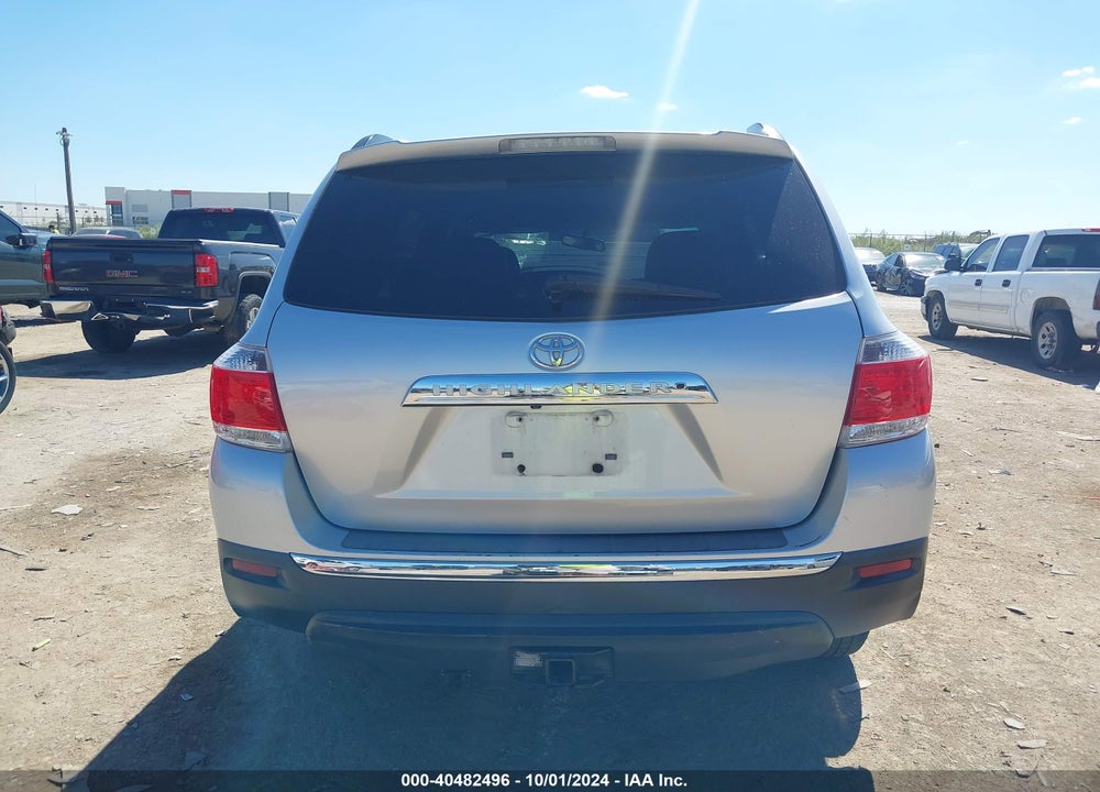 2012 TOYOTA HIGHLANDER BASE V6 VIN: 5TDZK3EH8CS054049