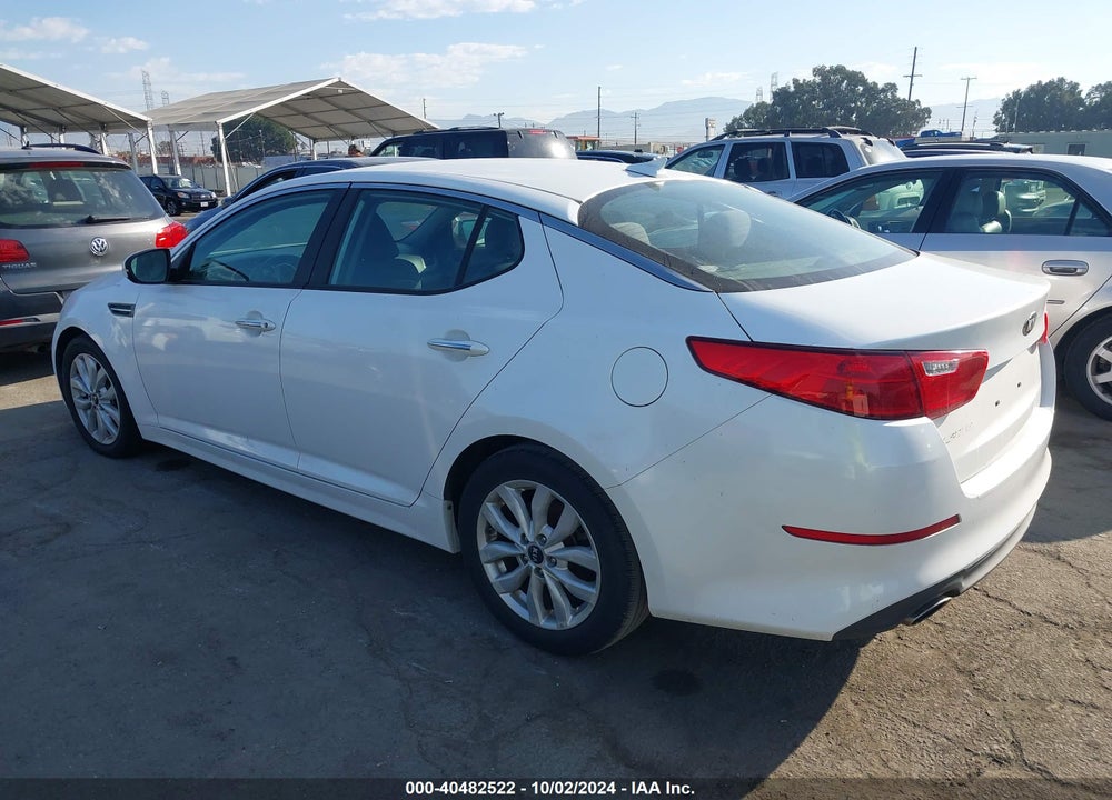 2015 KIA OPTIMA LX VIN: KNAGM4A74F5630442