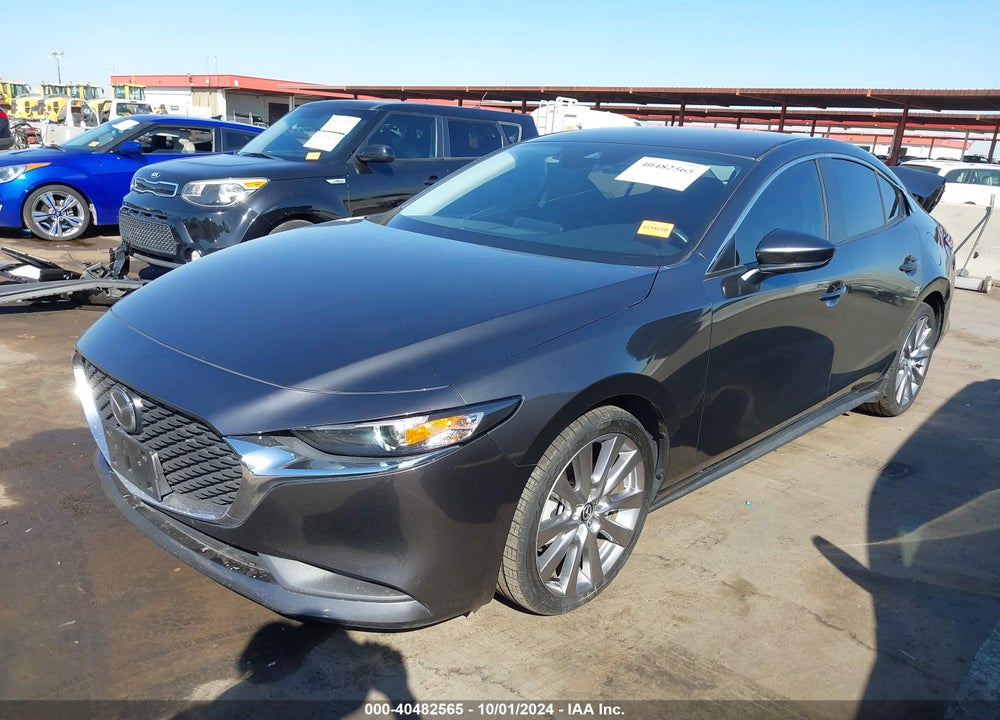 2021 MAZDA 3 SELECT VIN: JM1BPABL8M1328056