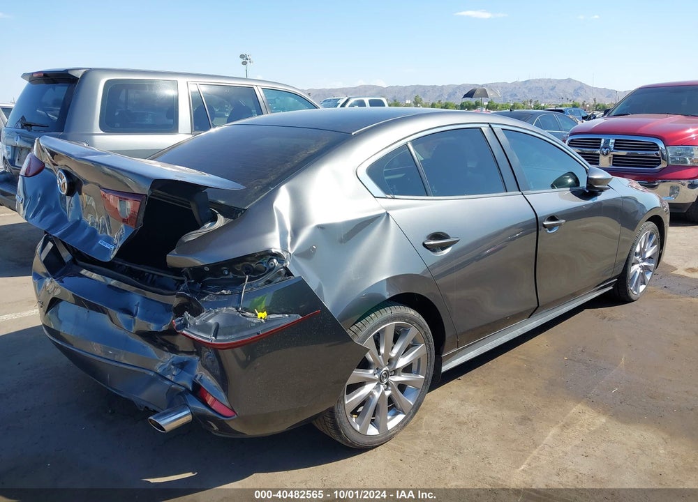 2021 MAZDA 3 SELECT VIN: JM1BPABL8M1328056