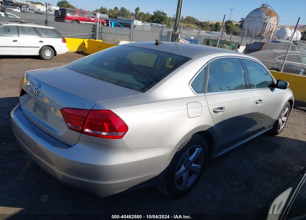 2013 VOLKSWAGEN PASSAT 2.5L SE VIN: 1VWBP7A32DC102858