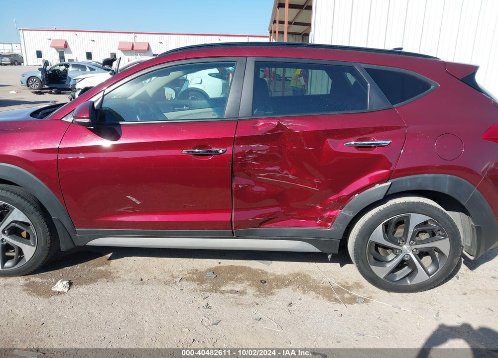 2017 HYUNDAI TUCSON LIMITED VIN: KM8J33A27HU375154