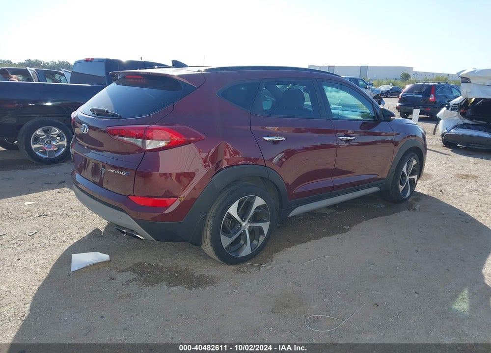 2017 HYUNDAI TUCSON LIMITED VIN: KM8J33A27HU375154