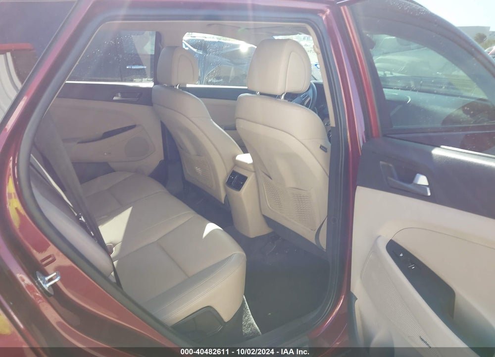 2017 HYUNDAI TUCSON LIMITED VIN: KM8J33A27HU375154