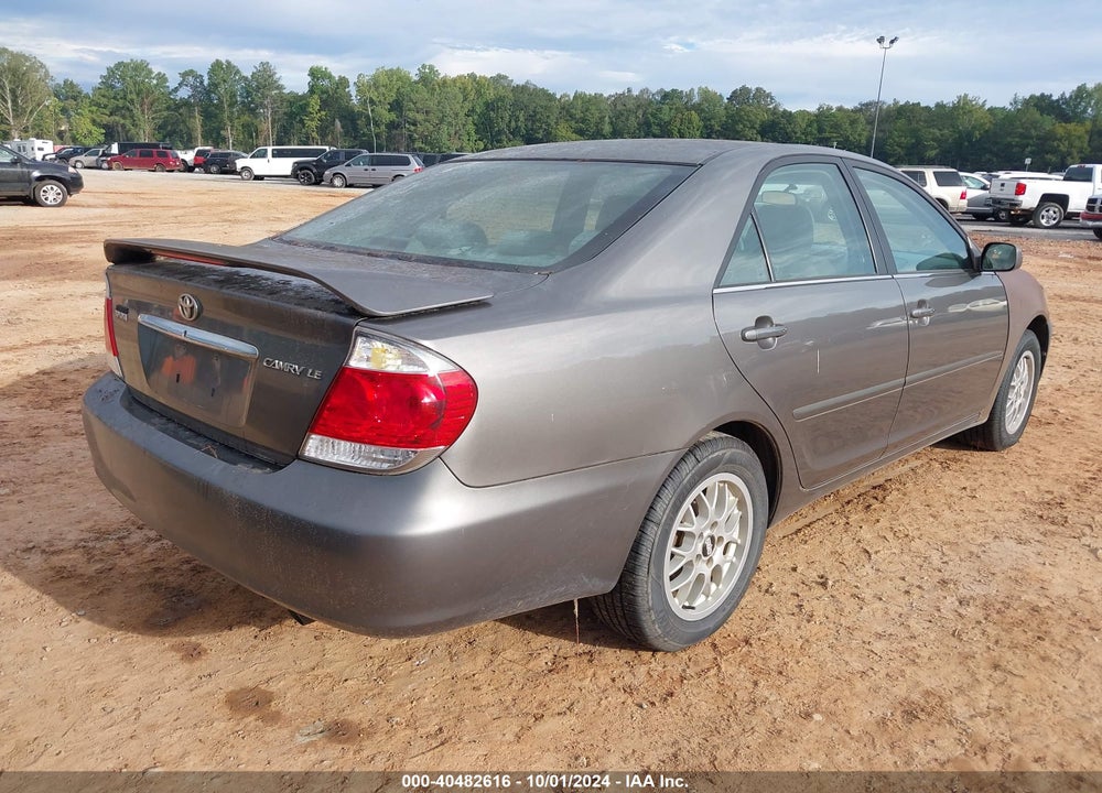 2005 TOYOTA CAMRY LE VIN: 4T1BE32K25U942542