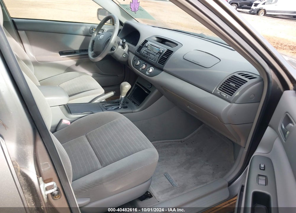 2005 TOYOTA CAMRY LE VIN: 4T1BE32K25U942542