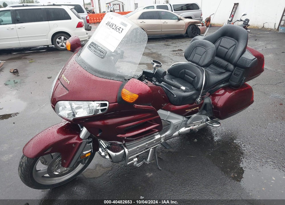 2004 HONDA GL1800 VIN: 1HFSC47004A303573