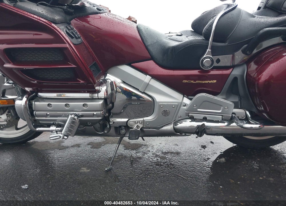 2004 HONDA GL1800 VIN: 1HFSC47004A303573