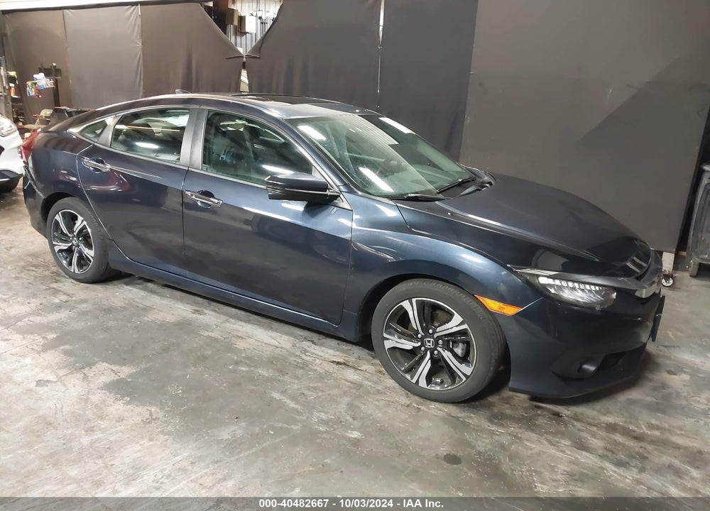 2017 HONDA CIVIC TOURING VIN: 2HGFC1F98HH646814