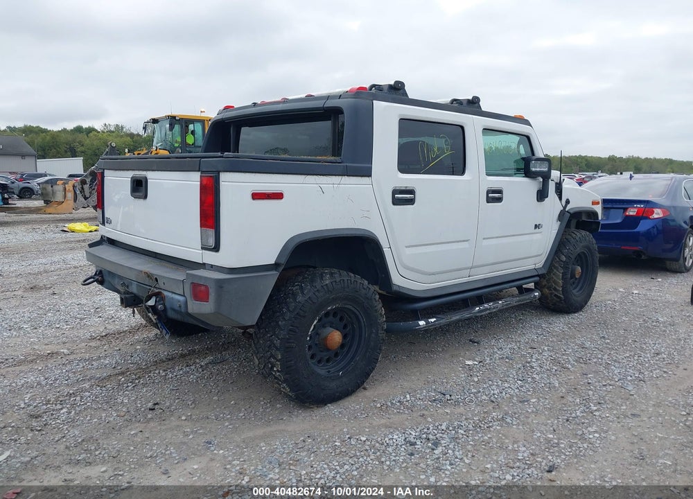 2006 HUMMER H2 SUT VIN: 5GRGN22U86H119712