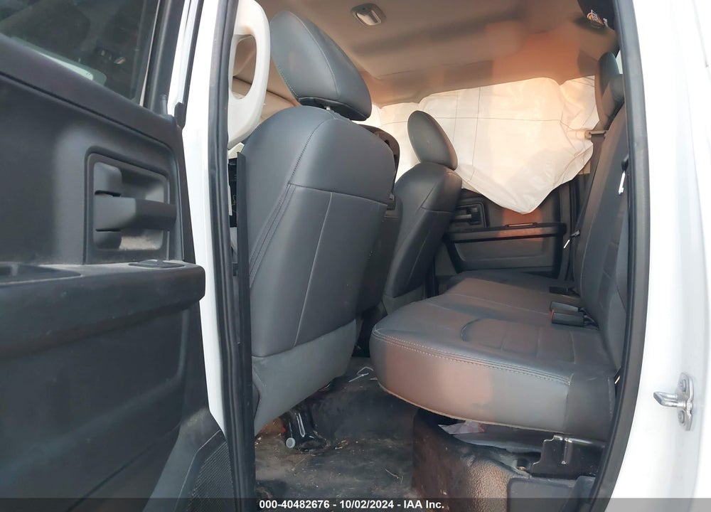 2017 RAM 1500 TRADESMAN 4X2 6'4 BOX VIN: 1C6RR6FG8HS671282