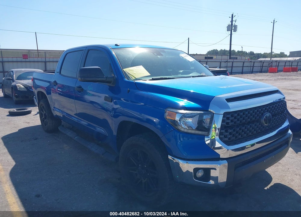 2018 TOYOTA TUNDRA SR5 5.7L V8 VIN: 5TFEY5F15JX229410
