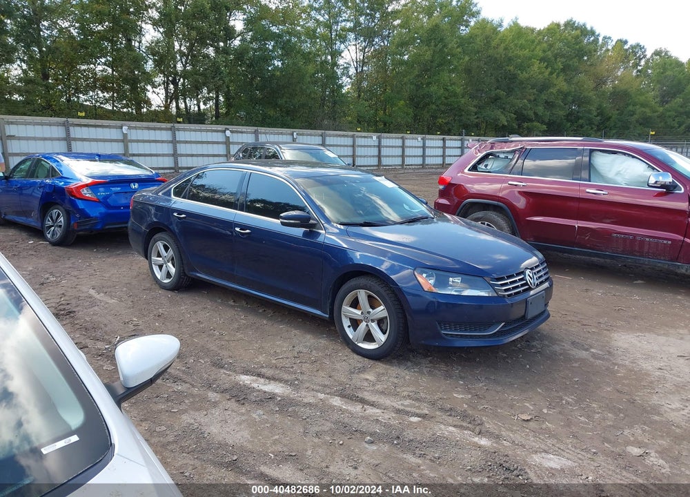 2013 VOLKSWAGEN PASSAT 2.0L TDI SE VIN: 1VWBN7A31DC036650