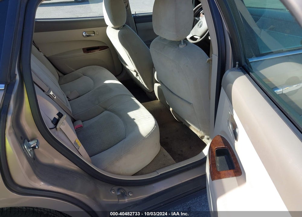 2006 BUICK LACROSSE VIN: 2G4WC582X61168886