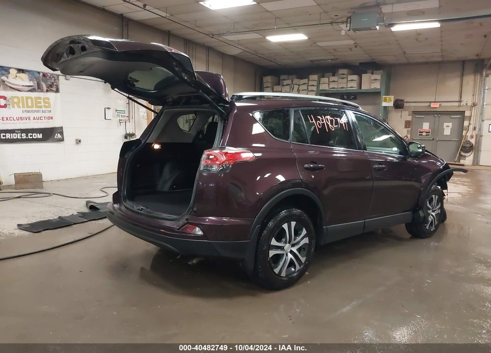 2017 TOYOTA RAV4 LE VIN: 2T3BFREV0HW643116