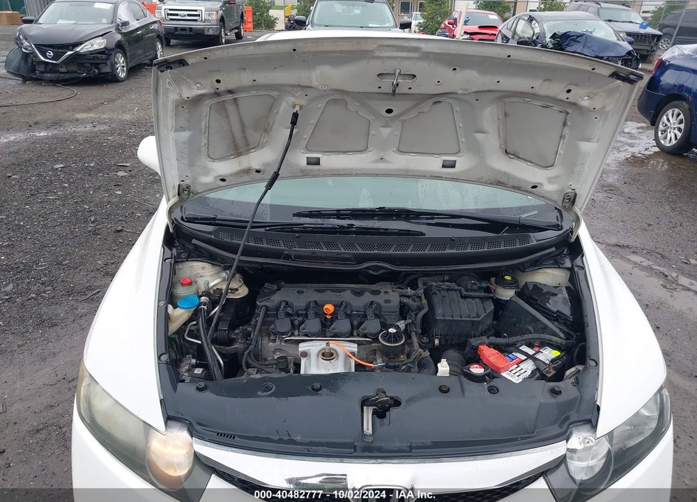 2010 HONDA CIVIC LX VIN: 2HGFA1F55AH503702