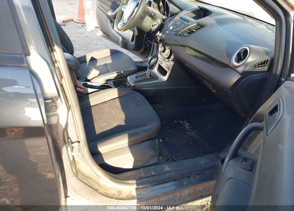2017 FORD FIESTA SE VIN: 3FADP4BJ5HM146581
