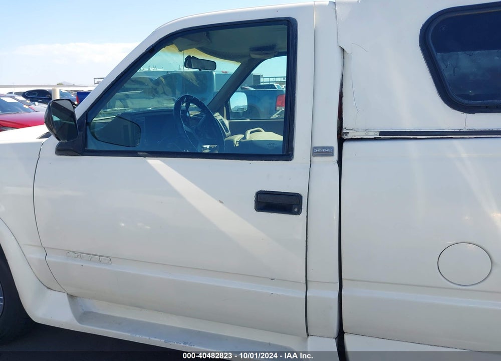1994 CHEVROLET GMT-400 C1500 VIN: 1GCEC14Z1RZ111449