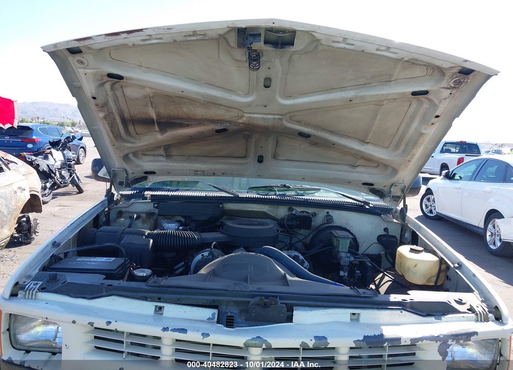 1994 CHEVROLET GMT-400 C1500 VIN: 1GCEC14Z1RZ111449