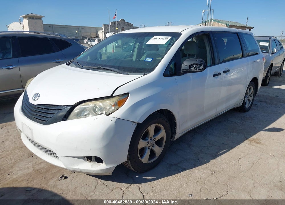2011 TOYOTA SIENNA BASE V6 VIN: 5TDZK3DC5BS026701